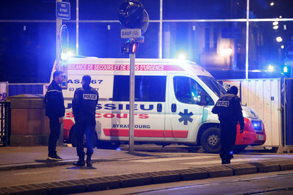 Неизвестный расстрелял прохожих из автомата в центре Страсбурга