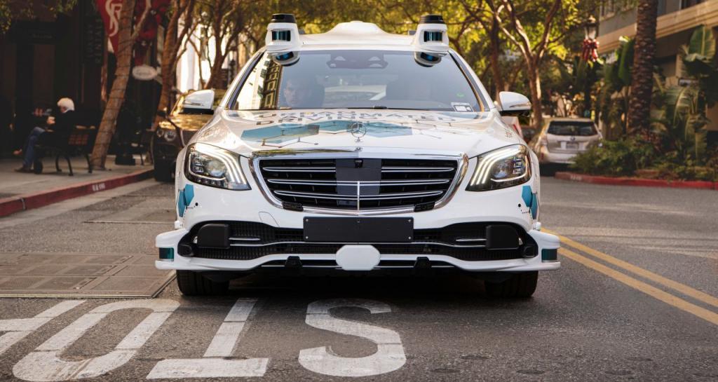 Daimler и Bosch запустили сервис беспилотных такси