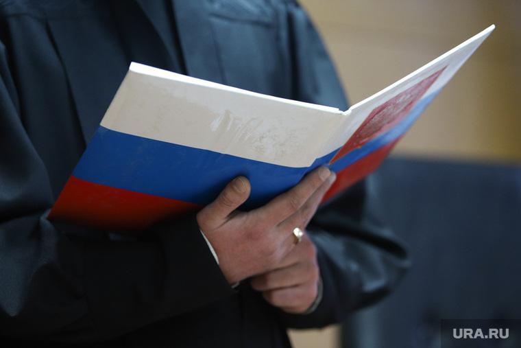 Обвиняемый в издевательствах над срочником Шамсутдиновым просит рассмотреть дело без потерпевших