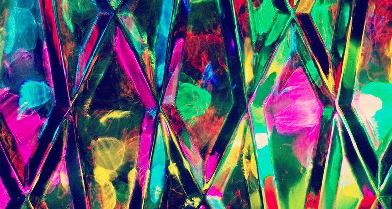 Физики нашли способ изогнуть алмаз
