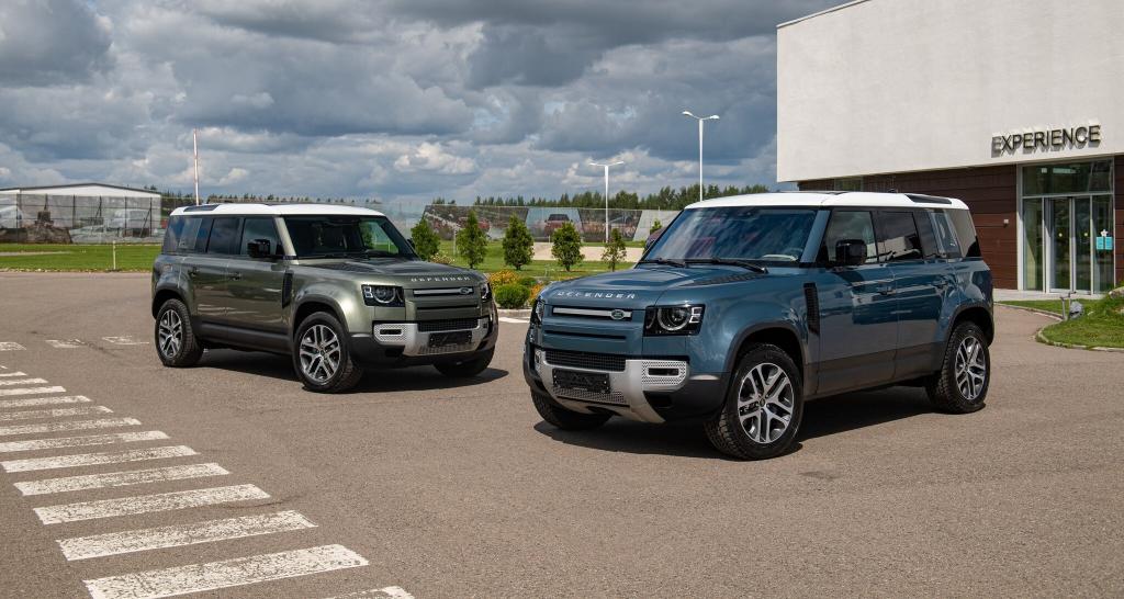 В России начались продажи нового Land Rover Defender