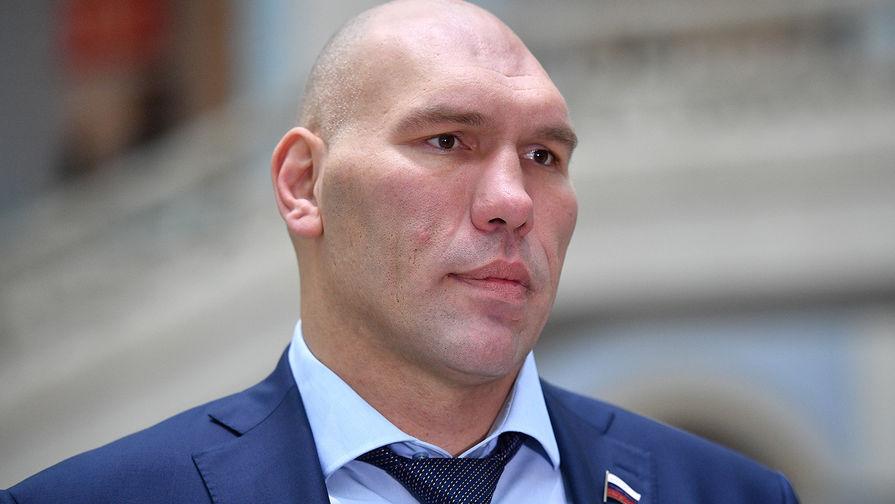 Валуев отреагировал на идею присвоить Хабибу звание Героя России