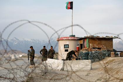 Связанный с талибами солдат убил семь военнослужащих