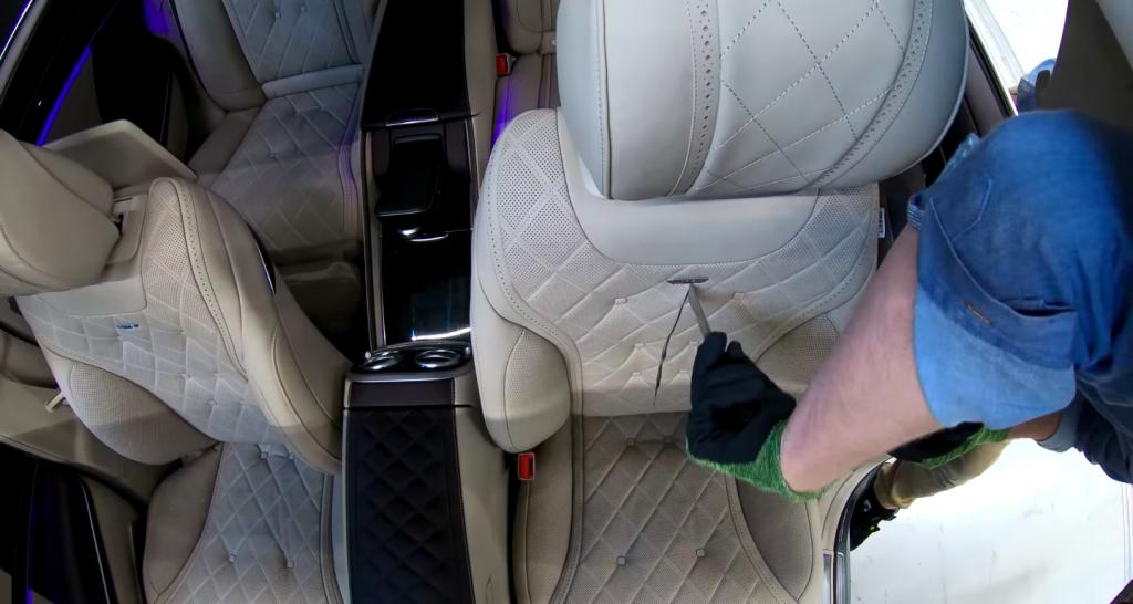 Что прячется в креслах Mercedes-Benz S-класса?