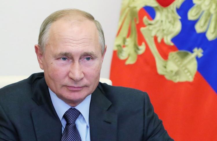 Путин рассказал об иммунном ответе на вакцинацию от коронавируса