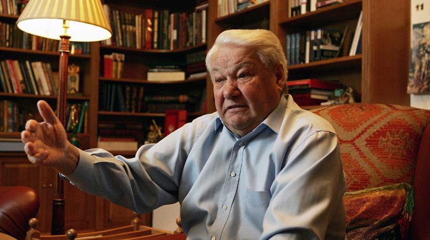 "Тихий ужас": Руцкой рассказал о наглом грабеже России при Ельцине