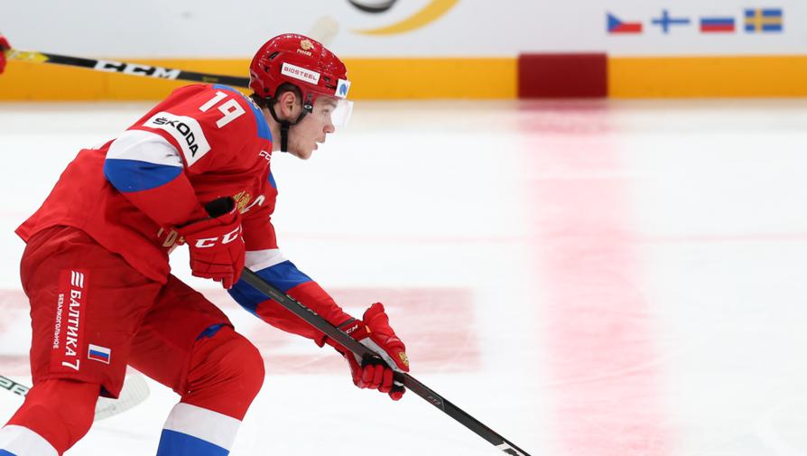 Российский хоккеист забросил свою первую шайбу в НХЛ