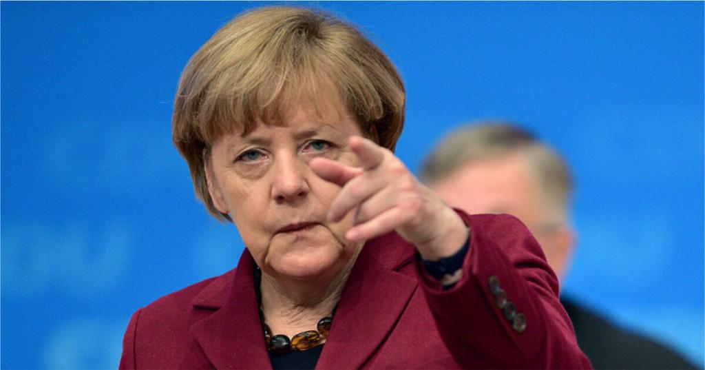 В Германии установят статую Меркель на коне