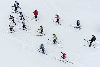 В FIS обратились к иностранным лыжникам из-за отстранения россиян
