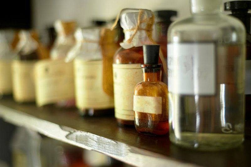 Что такое нишевая парфюмерия? Какие бывают бренды духов, и где их можно купить?