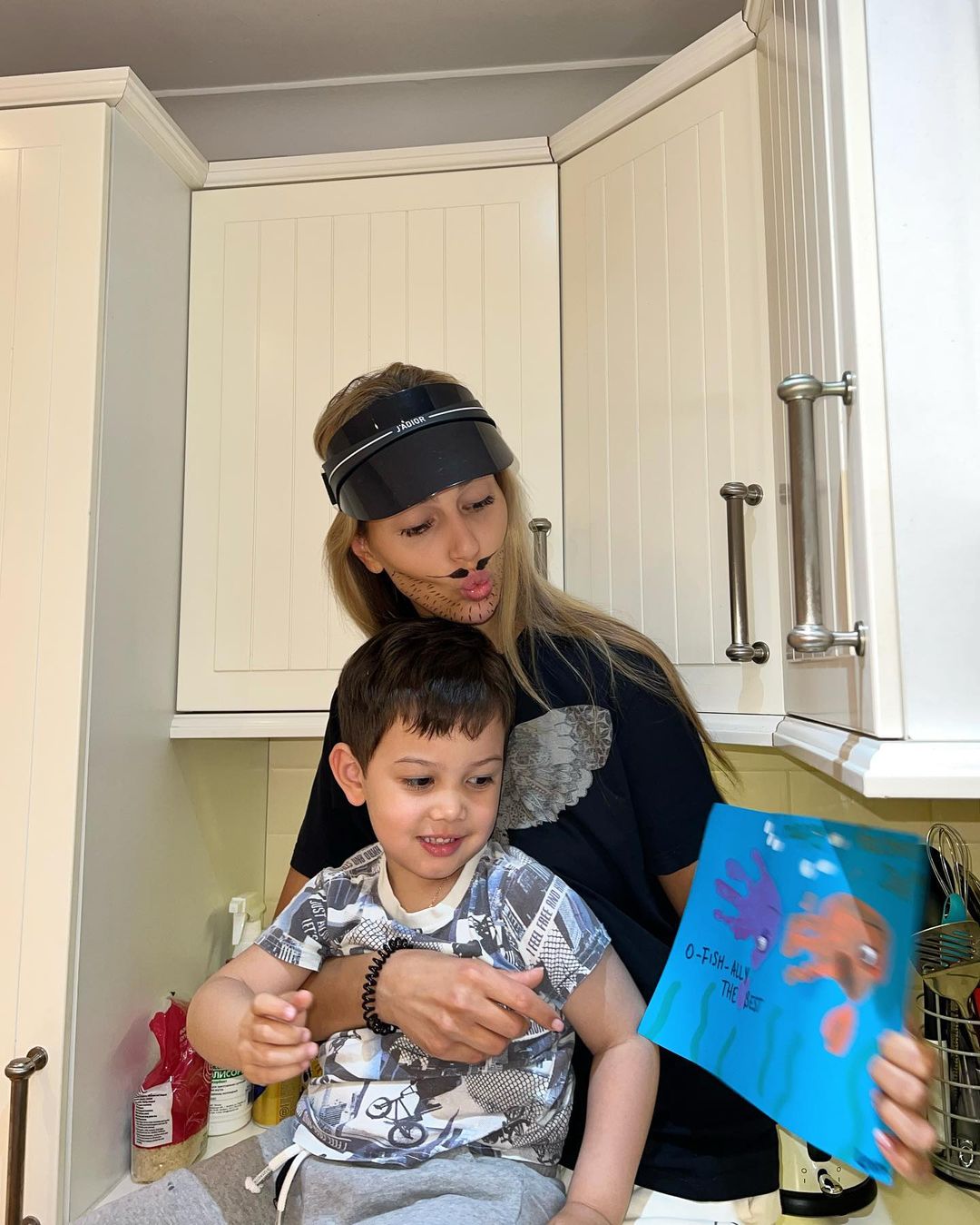 Безотцовщина. «Мисс Москва» рассказала, как растит сына от экс-короля Малайзии