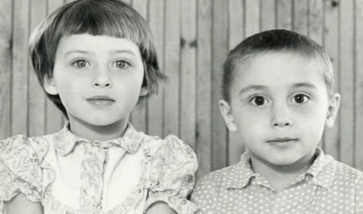 Дима Билан в детстве со старшей сестрой Еленой. Фото - личный архив