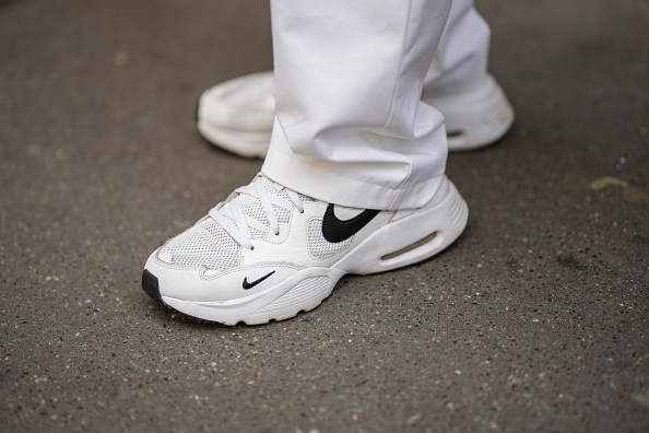 Nike полностью уходит из России