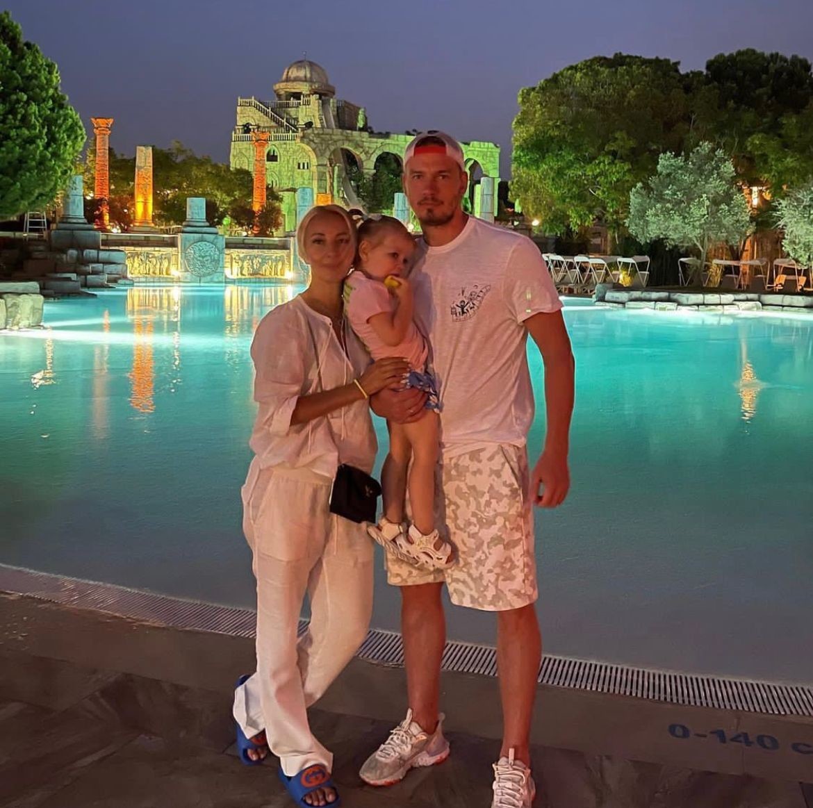 «Где цепанула —  уже не понять»: Кудрявцева слегла за границей