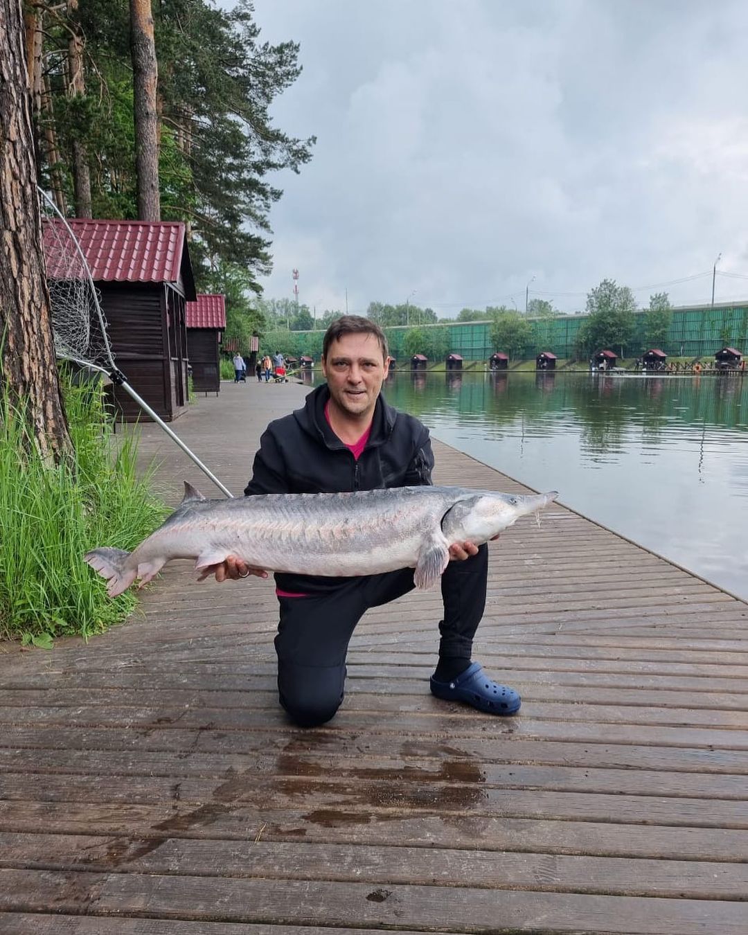 Жена Шатунова попала в больницу после похорон