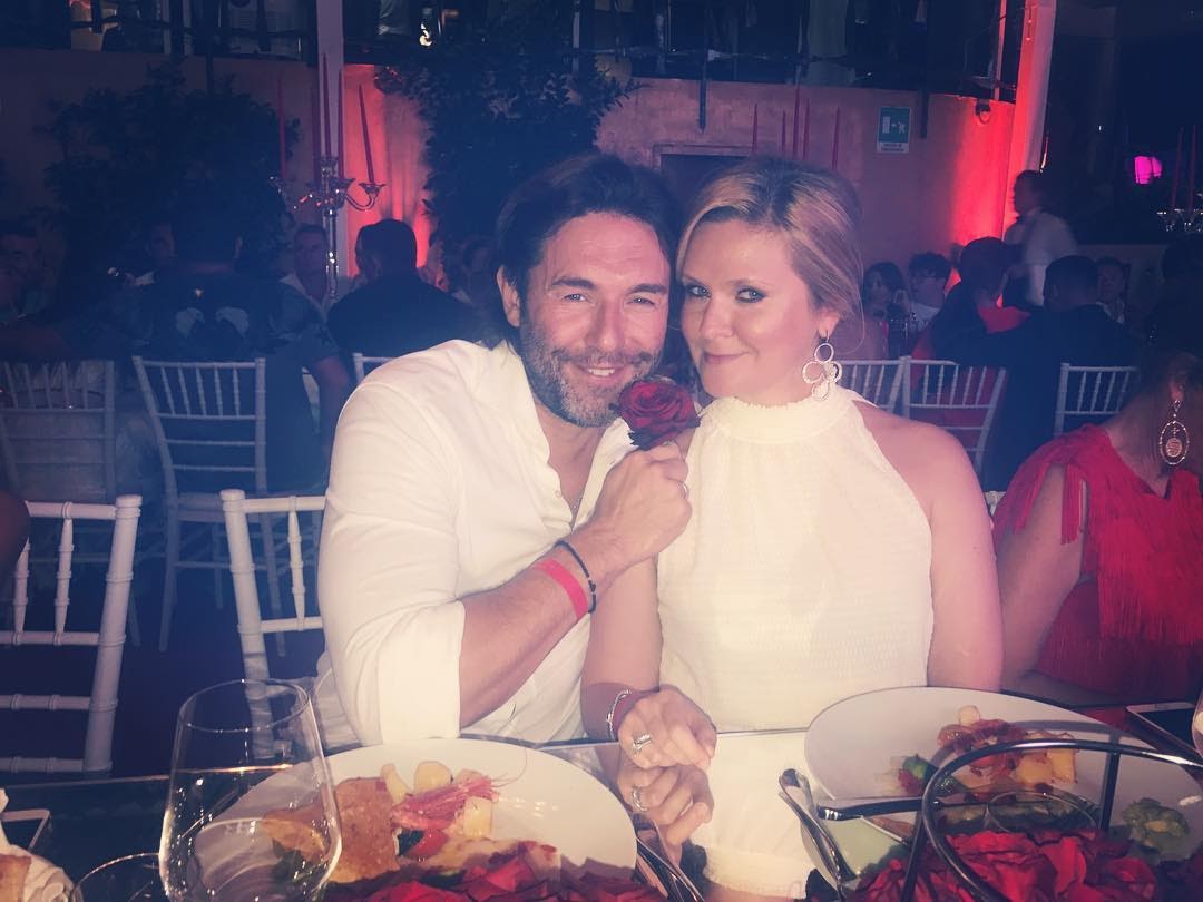 Малахов ответил критикам на его отъезд из России