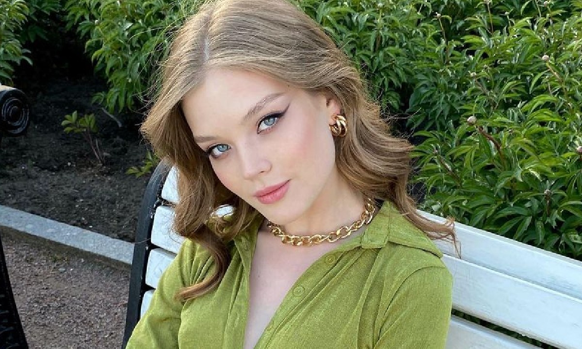 «Улучшенная копия Водяновой»: «Мисс Россия-2022» стала Анна Линникова