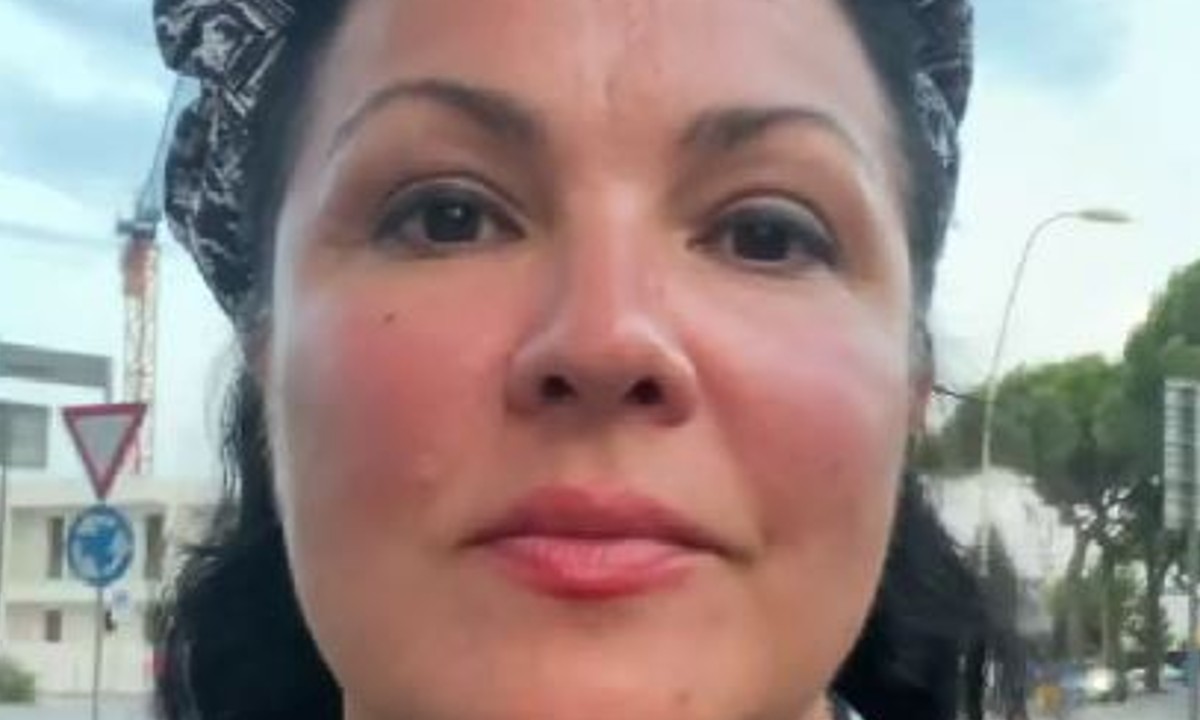 Нетребко пояснила, к кому именно грубо обратилась в соцсети