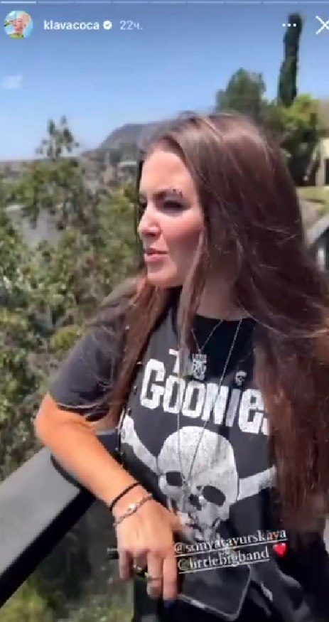 Вид на Голливуд: Клава Кока показала, как теперь живут уехавшие из России Little Big