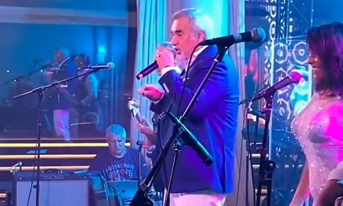 Меладзе подвергся критике после концерта для богачей в Монако