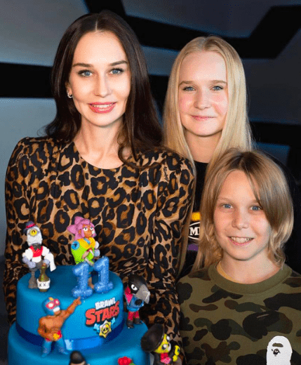 Бизнесвумен и многодетная мать. Что известно о 