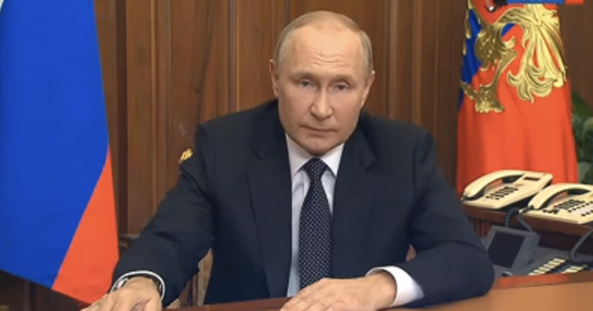 Путин подписал договоры о принятии в состав РФ четырех регионов