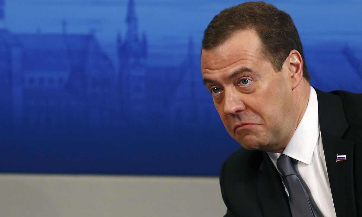 Кремль выключил прямую трансляцию в начале выступления Медведева
