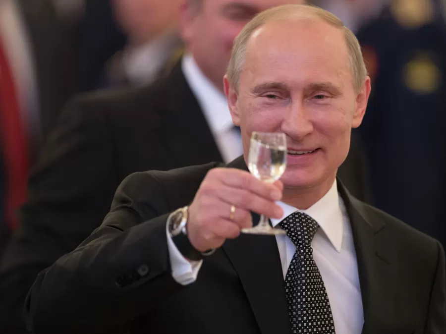 Путин: проблему алкоголизма в России запретами не решить
