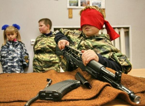 В школах могут ввести начальную военную подготовку