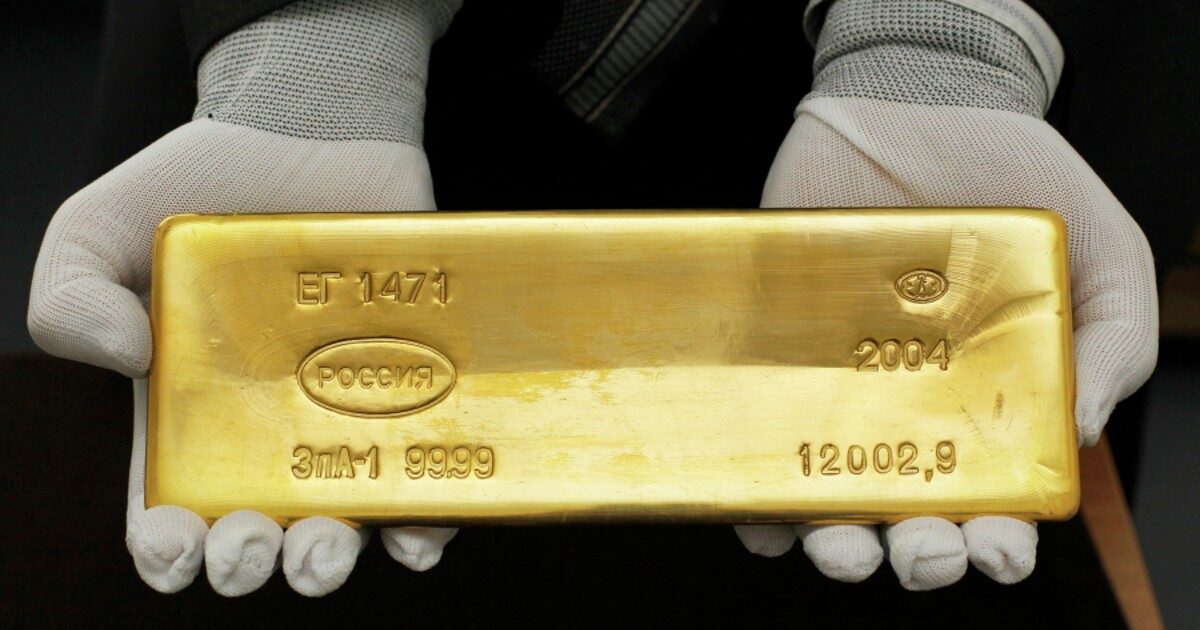 Россияне закупились тоннами золота Россияне закупились тоннами золота