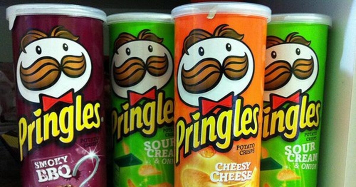 В России почти закончились запасы популярных чипсов Pringles В России почти закончились запасы популярных чипсов Pringles