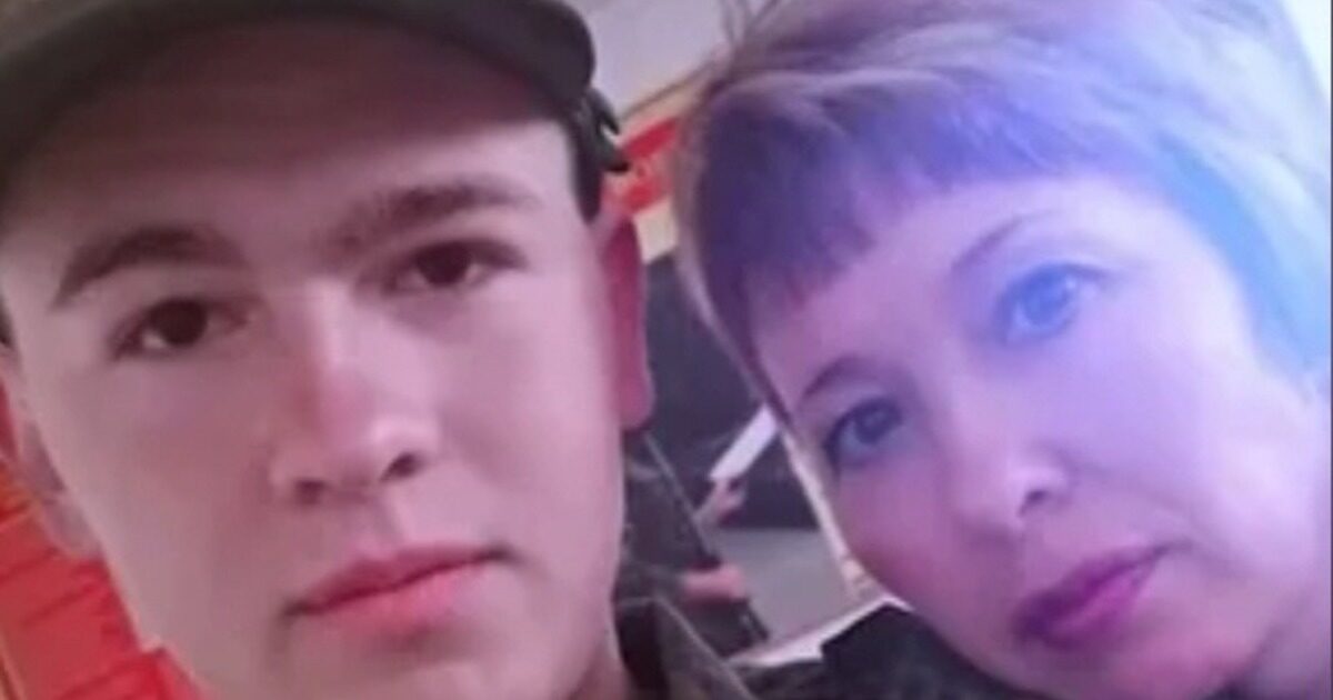 Родители судятся за «гробовые» погибшего 19-летнего военнослужащего забайкальца Родители судятся за «гробовые» погибшего 19-летнего военнослужащего забайкальца