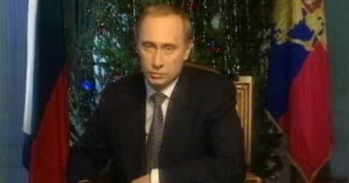 Как менялся Владимир Путин за 19 лет новогодних посланий (ФОТО)