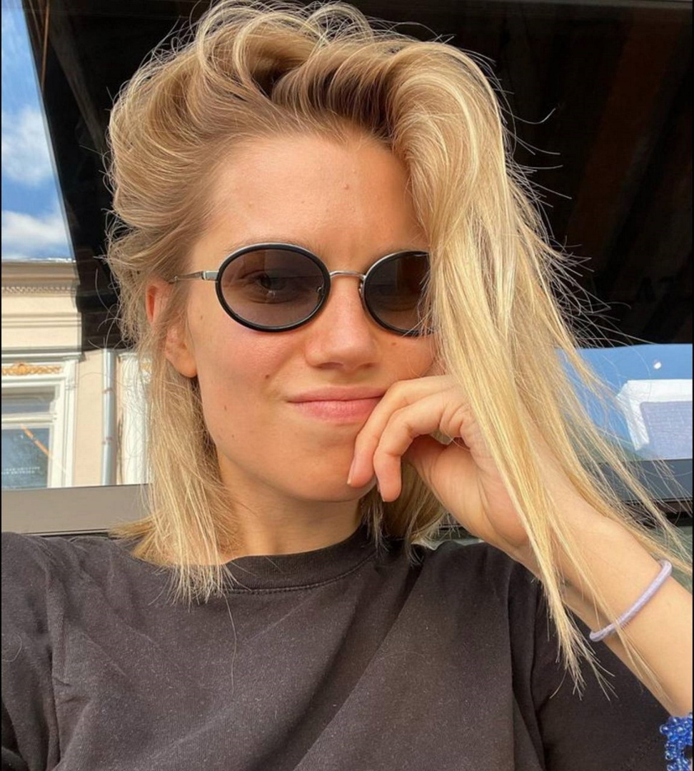 «Он ее бил»: крестный Смольянинова Охлобыстин сделал признание о Мельниковой