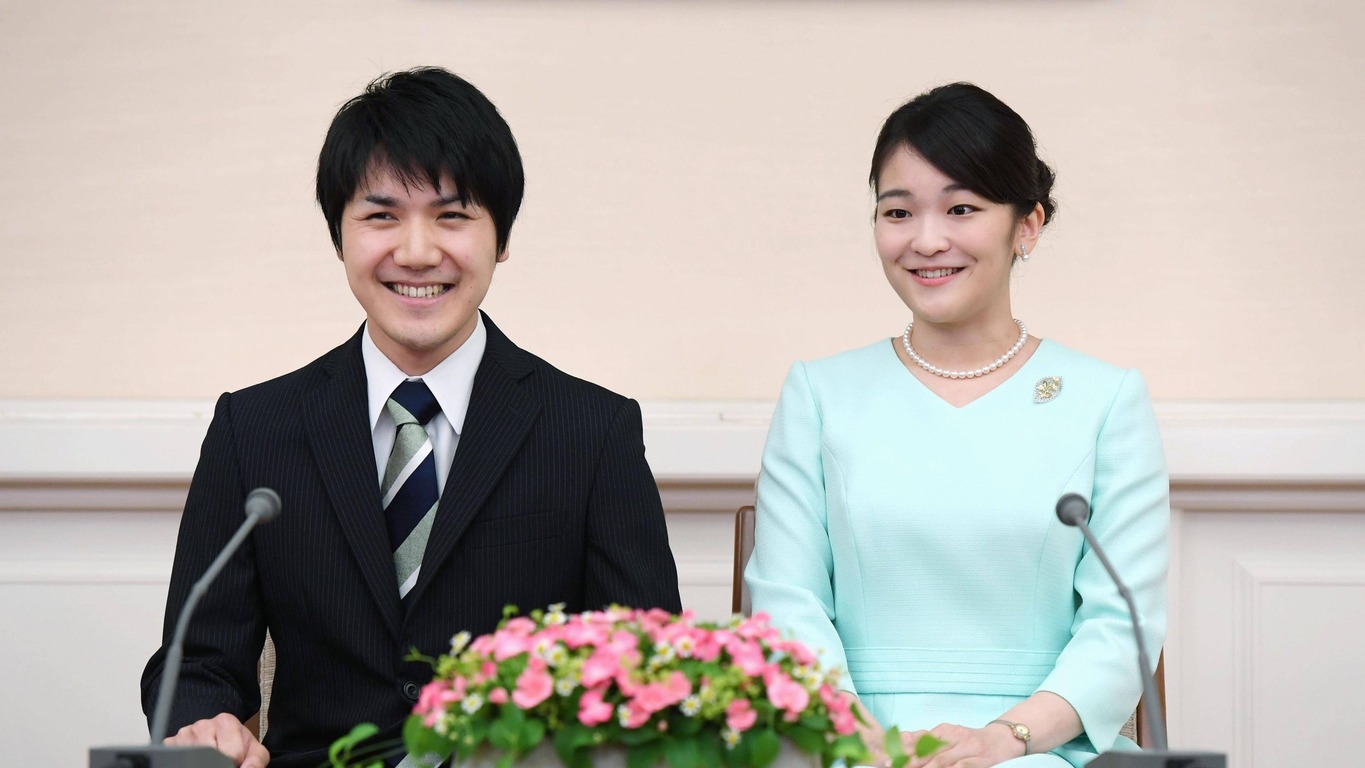 Драки, измены, кражи: какие скандалы окружают венценосные семьи