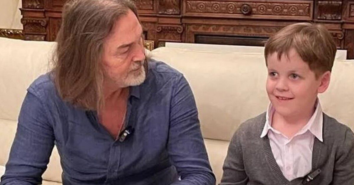 Сафронов осуществил мечту 7-летнего мальчика, сбитого депутатом в Татарске Сафронов осуществил мечту 7-летнего мальчика, сбитого депутатом в Татарске