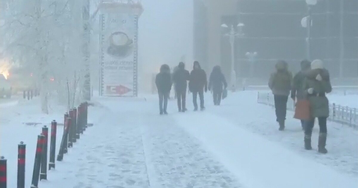 Более 110 тысяч россиян остались без электричества в 25-градусный мороз