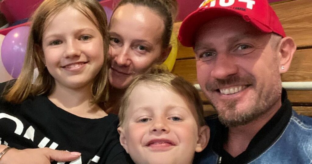 Доктор раскрыл пессимистичный прогноз о борющемся с сепсисом Костомарове