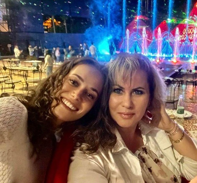 Мать Харламова впервые трогательно обратилась к Ковальчук