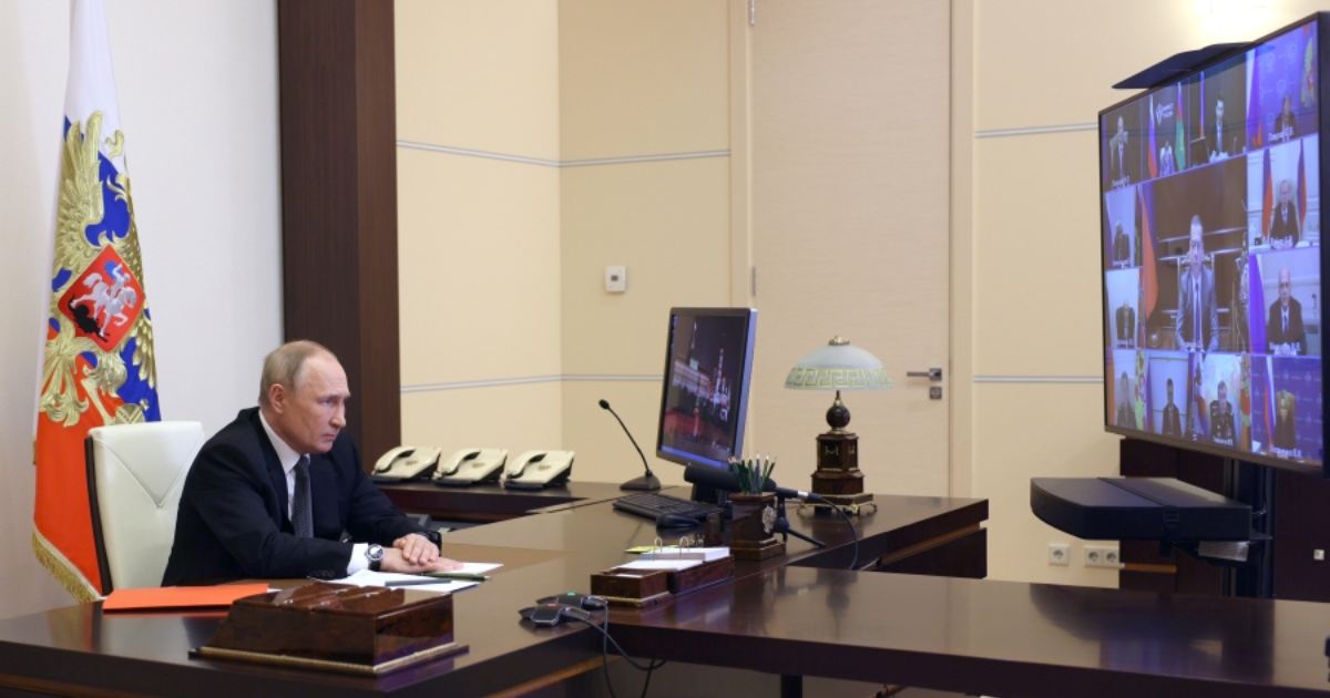 Владимир Путин сегодня проведет экстренное заседание Совбеза