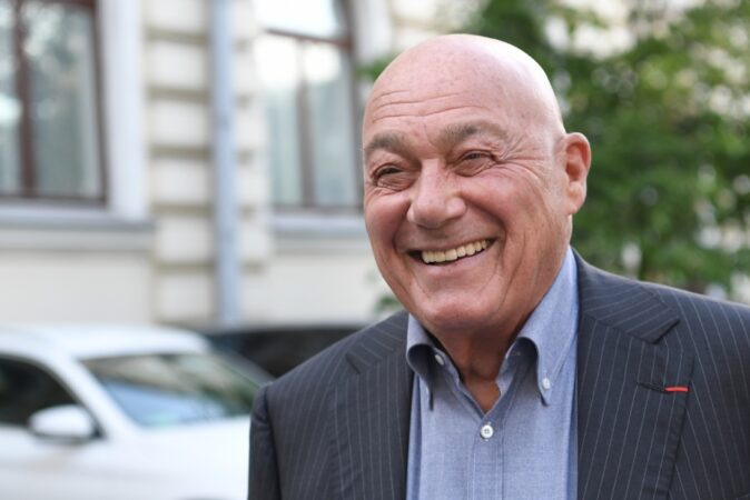 Владимир Познер объяснил, когда вернется на Первый канал