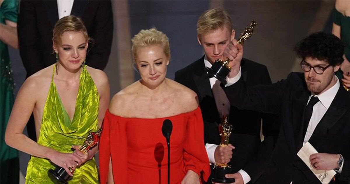 Юлия Навальная вышла получить «Оскар» за фильм о муже