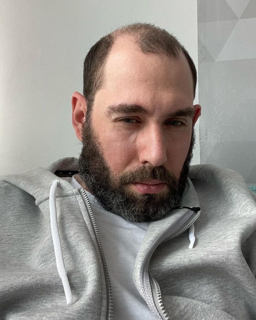 Слепаков придумал, как уйти от налогов с продажи элитной квартиры в Москве