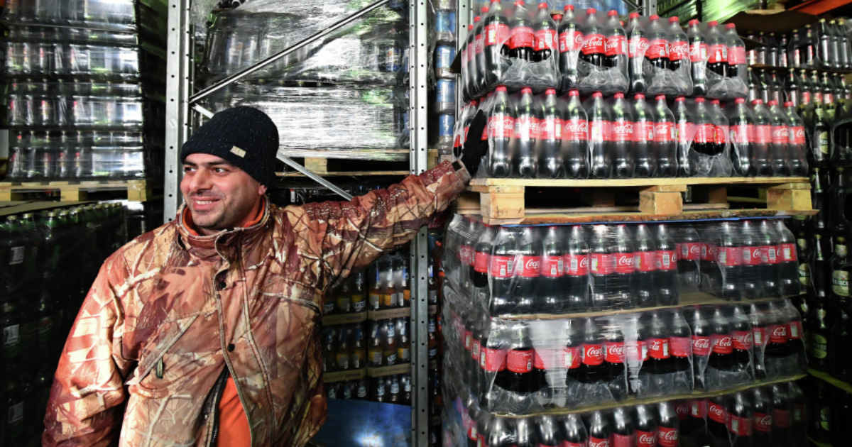 Назло санкциям: Coca-Cola осталась в лидерах продаж газировки в России