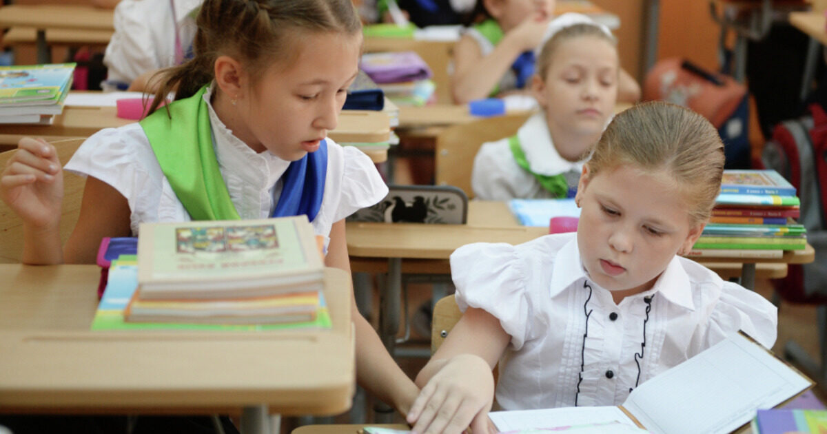 Из школы в Екатеринбурге одновременно уволились почти 20 педагогов