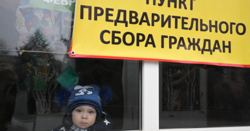 Повестка через Госулуги будет равнозначна личному вручению — депутат Госдумы Швыткин