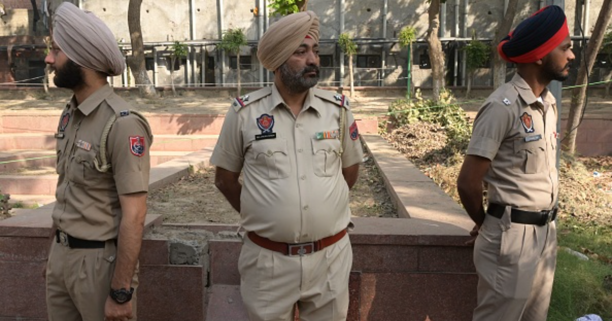 В Индии от полицейских требуют похудеть под угрозой увольнения
