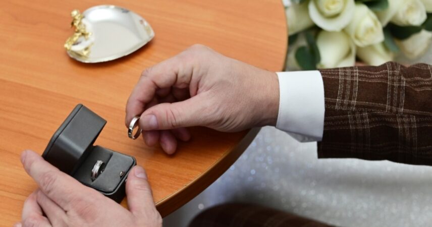 В РПЦ назвали причину для отказа в венчании