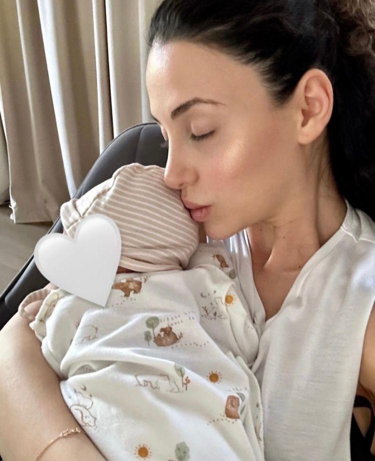 Зепюр Брутян показала будни Прилучного с ребенком