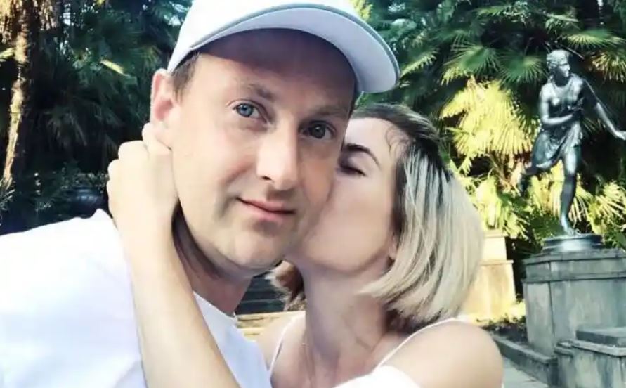 С актера «Кухни» требуют деньги за взятый мошенниками микрозайм